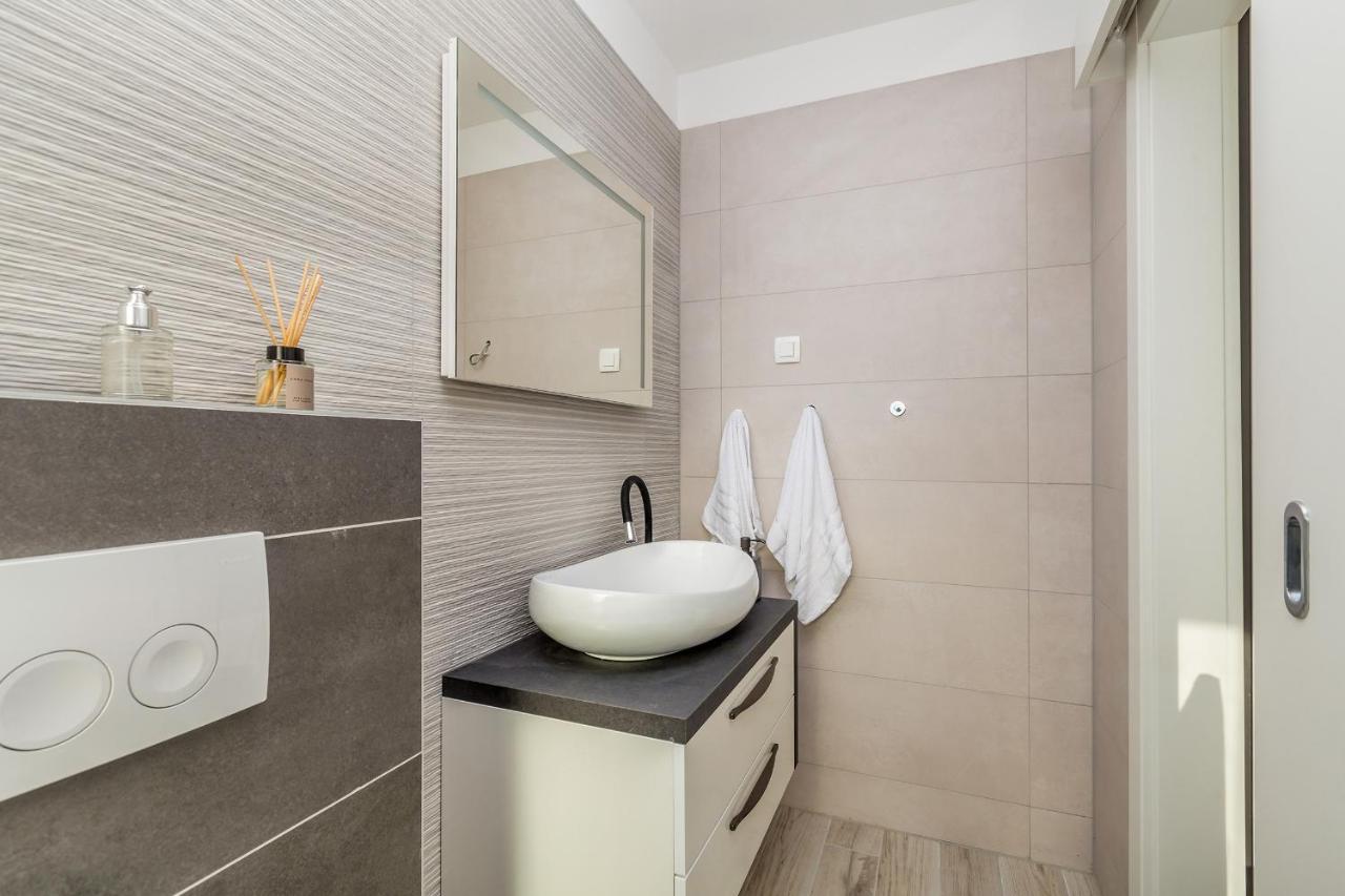Apartments Solis Lacus Penthouse Нивице Экстерьер фото