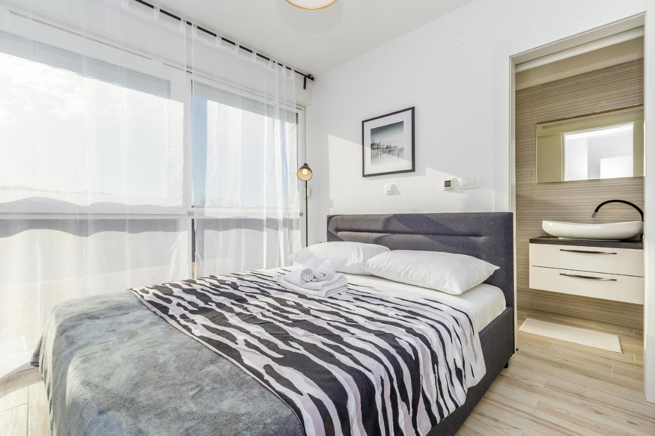 Apartments Solis Lacus Penthouse Нивице Экстерьер фото